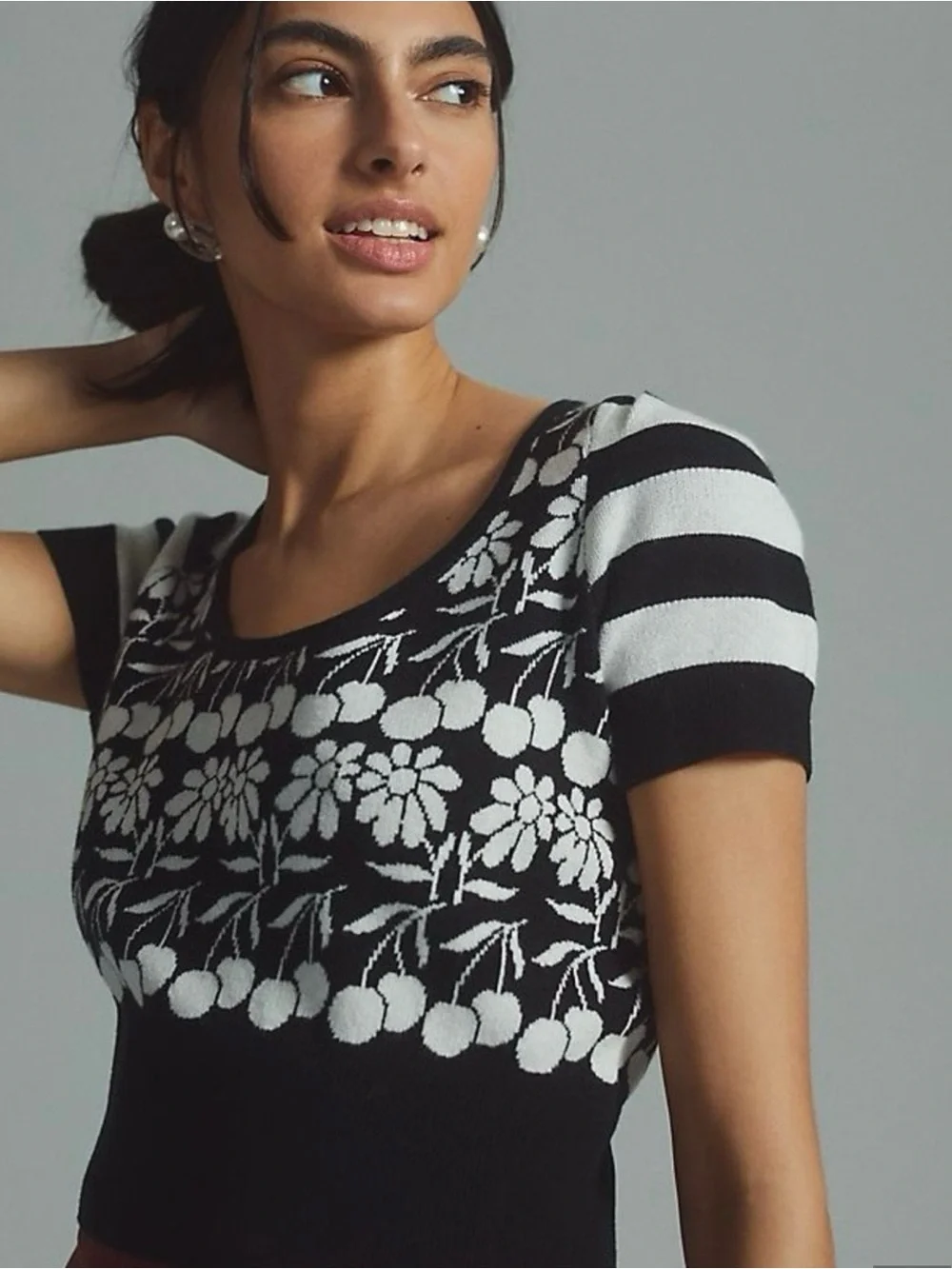 Maeve by Anthropology Trixie Knit Crop Sweater Black & White Daisy & Cherry XL - Picture 1 of 7